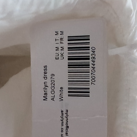 Amylynn - White Cotton Halter Marilyn Dress - M - Picture 6 of 6